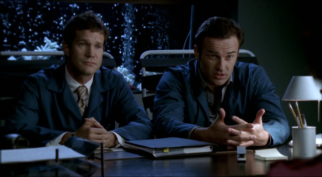 Charmed-Online-dot-NL-NipTuck2x04-0532.jpg