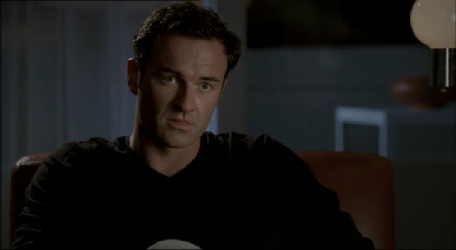 Charmed-Online-dot-NL-NipTuck2x04-0628.jpg