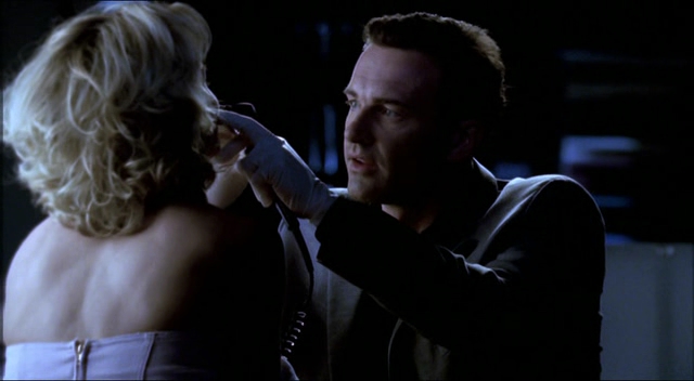 Charmed-Online-dot-NL-NipTuck2x04-1443.jpg