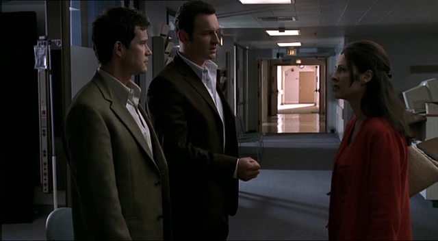 Charmed-Online-dot-NL-NipTuck2x04-1628.jpg