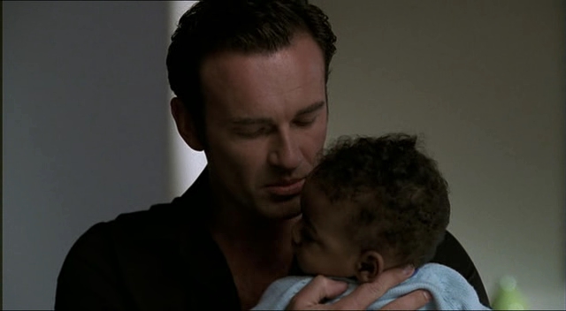 Charmed-Online-dot-NL-NipTuck2x05-1935.jpg