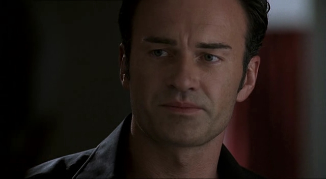 Charmed-Online-dot-NL-NipTuck2x05-2017.jpg