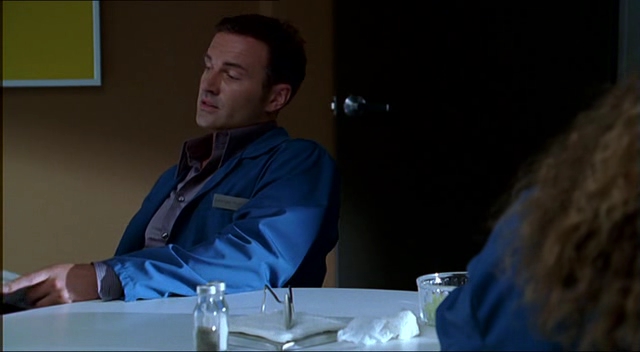 Charmed-Online-dot-NL-NipTuck2x06-0475.jpg