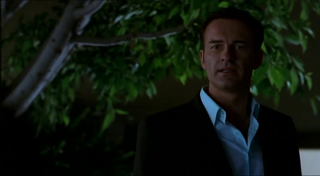 Charmed-Online-dot-NL-NipTuck2x06-1106.jpg
