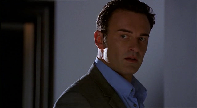 Charmed-Online-dot-NL-NipTuck2x06-1305.jpg