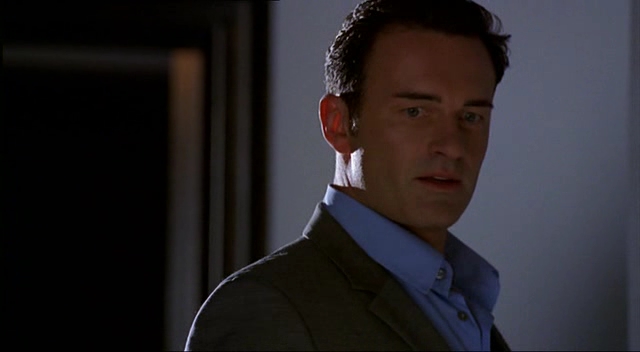 Charmed-Online-dot-NL-NipTuck2x06-1328.jpg