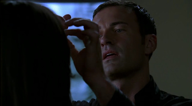 Charmed-Online-dot-NL-NipTuck2x06-1708.jpg