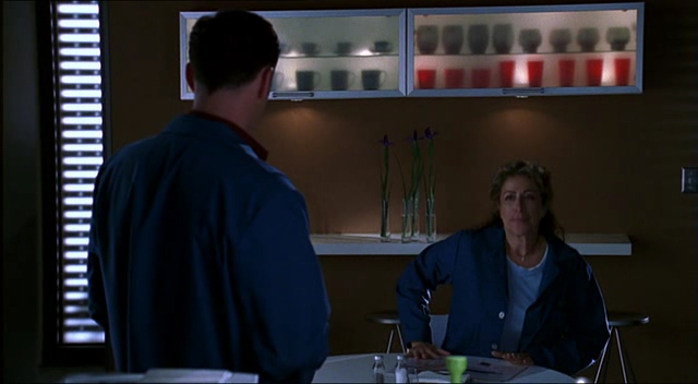 Charmed-Online-dot-NL-NipTuck2x06-1843.jpg