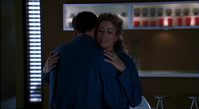 Charmed-Online-dot-NL-NipTuck2x06-1851.jpg