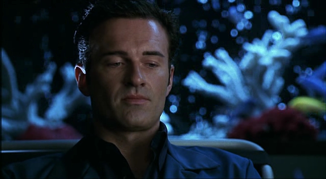 Charmed-Online-dot-NL-NipTuck2x08-0225.jpg