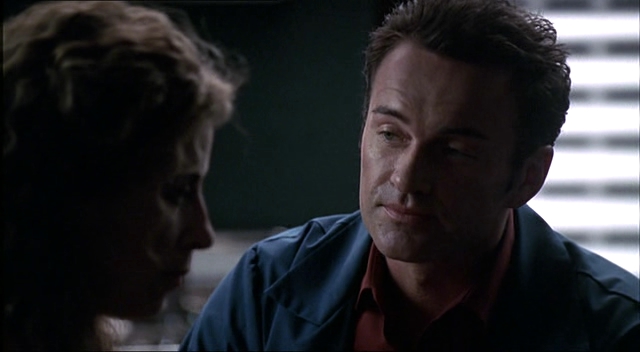 Charmed-Online-dot-NL-NipTuck2x08-0807.jpg