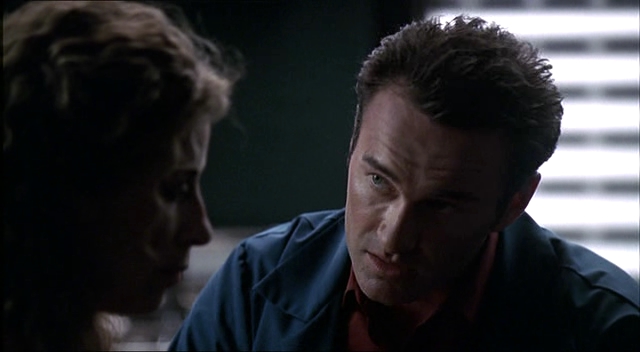 Charmed-Online-dot-NL-NipTuck2x08-0810.jpg