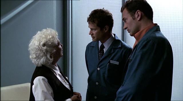Charmed-Online-dot-NL-NipTuck2x08-1050.jpg