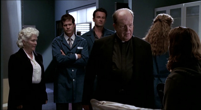 Charmed-Online-dot-NL-NipTuck2x08-1656.jpg