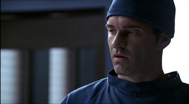 Charmed-Online-dot-NL-NipTuck2x09-0316.jpg