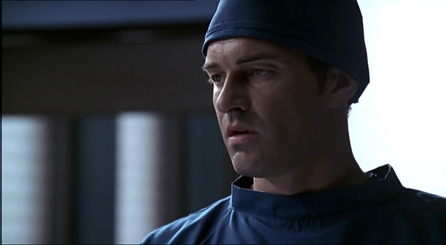 Charmed-Online-dot-NL-NipTuck2x09-0317.jpg