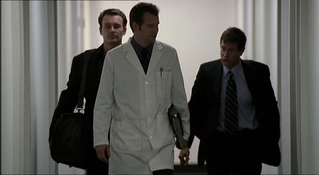 Charmed-Online-dot-NL-NipTuck2x09-0682.jpg