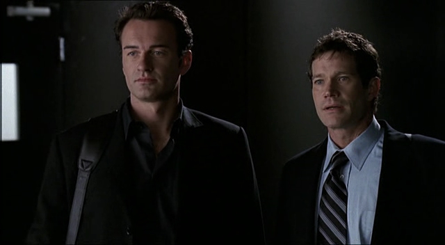 Charmed-Online-dot-NL-NipTuck2x09-0709.jpg