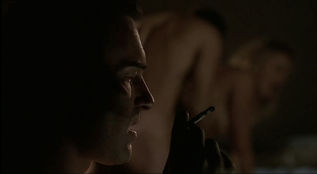Charmed-Online-dot-NL-NipTuck2x09-2003.jpg