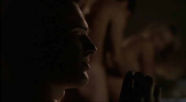Charmed-Online-dot-NL-NipTuck2x09-2004.jpg