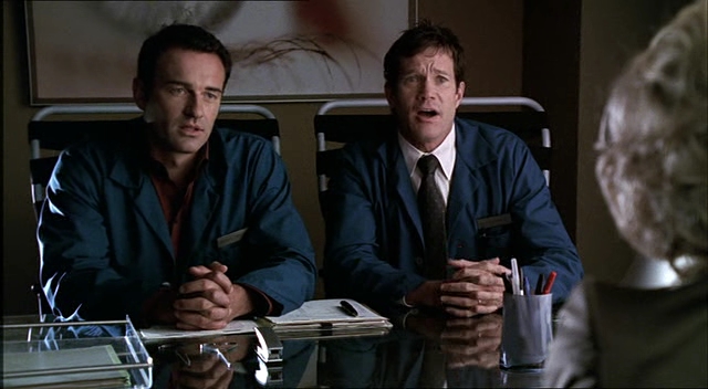 Charmed-Online-dot-NL-NipTuck2x16-0458.jpg