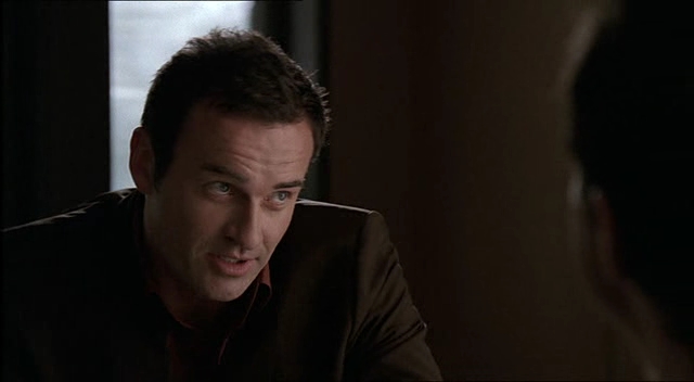 Charmed-Online-dot-NL-NipTuck2x16-0736.jpg