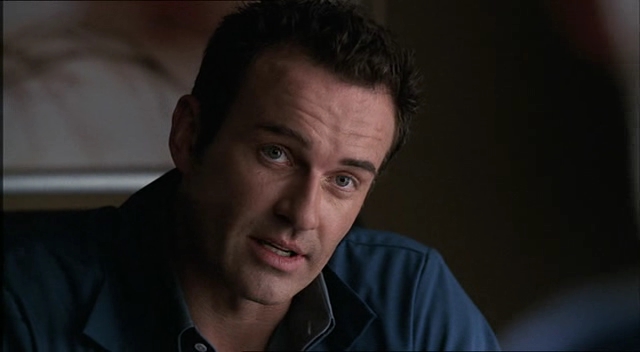 Charmed-Online-dot-NL-NipTuck2x16-1365.jpg