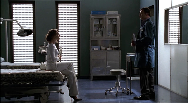 Charmed-Online-dot-NL-NipTuck2x11-0927.jpg