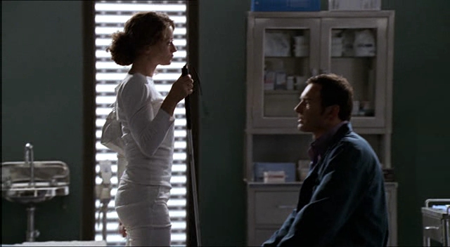 Charmed-Online-dot-NL-NipTuck2x11-1086.jpg