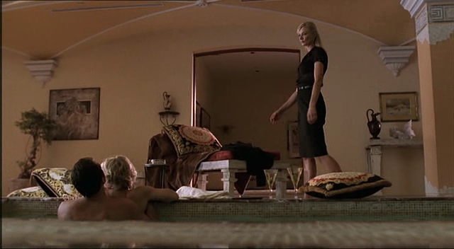 Charmed-Online-dot-NL-NipTuck2x12-1248.jpg