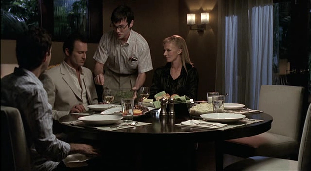 Charmed-Online-dot-NL-NipTuck2x12-1576.jpg