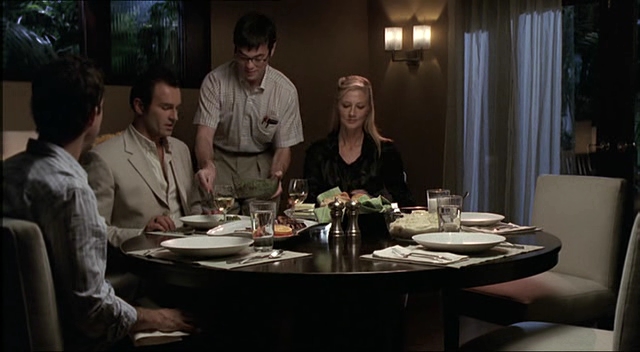Charmed-Online-dot-NL-NipTuck2x12-1578.jpg