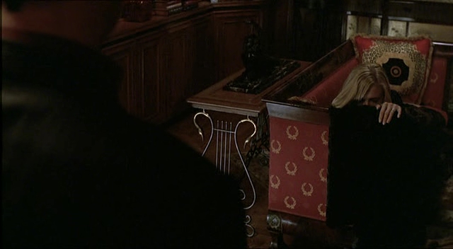 Charmed-Online-dot-NL-NipTuck2x12-1917.jpg