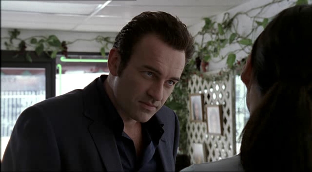 Charmed-Online-dot-NL-NipTuck2x13-0526.jpg
