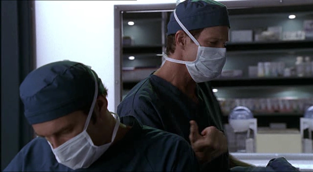 Charmed-Online-dot-NL-NipTuck2x13-1000.jpg