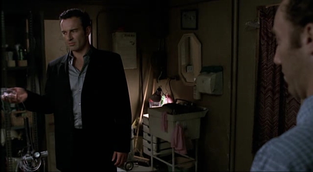 Charmed-Online-dot-NL-NipTuck2x13-2150.jpg