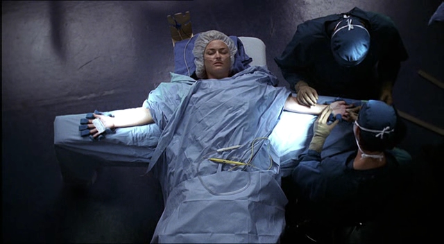 Charmed-Online-dot-NL-NipTuck2x14-0919.jpg