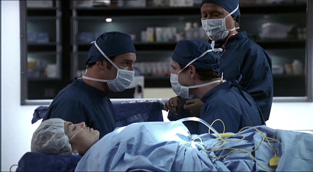 Charmed-Online-dot-NL-NipTuck2x14-0925.jpg