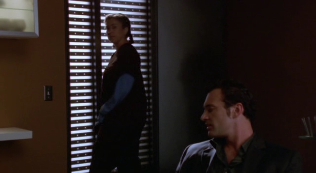 Charmed-Online-dot-NL-NipTuck3x01-1211.jpg