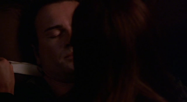 Charmed-Online-dot-NL-NipTuck3x01-3204.jpg