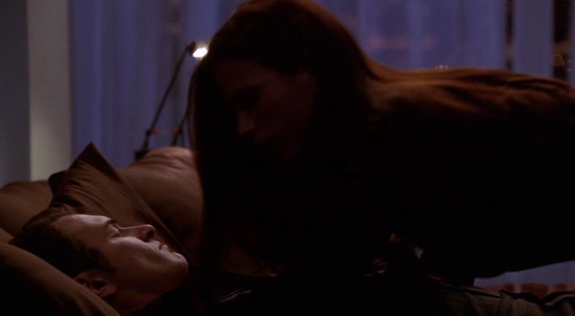 Charmed-Online-dot-NL-NipTuck3x01-3207.jpg