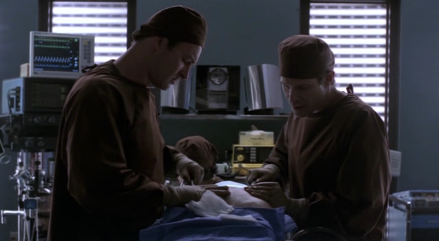 Charmed-Online-dot-NL-NipTuck3x02-1612.jpg