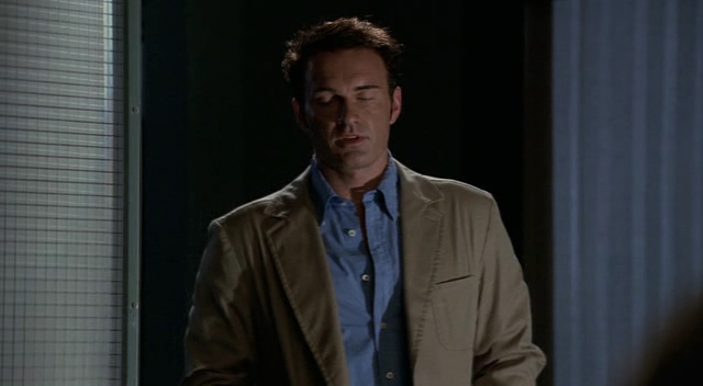 Charmed-Online-dot-NL-NipTuck3x03-1223.jpg