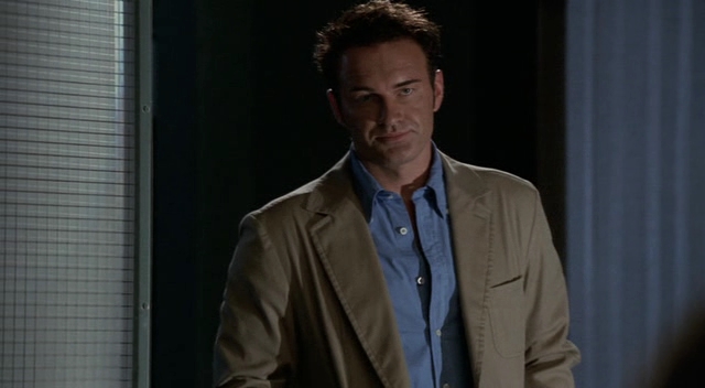 Charmed-Online-dot-NL-NipTuck3x03-1224.jpg