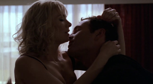 Charmed-Online-dot-NL-NipTuck3x09-2345.jpg Charmed-Online-dot-NL-NipTuck3x09-2345.jpg