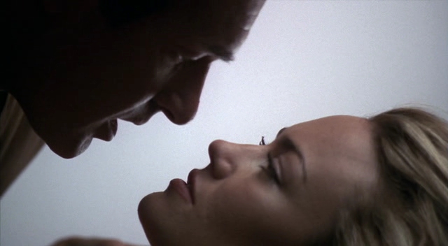 Charmed-Online-dot-NL-NipTuck3x10-0142.jpg Charmed-Online-dot-NL-NipTuck3x10-0142.jpg