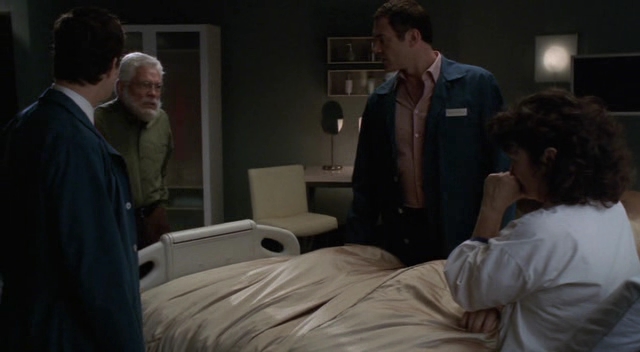 Charmed-Online-dot-NL-NipTuck3x13-1356.jpg