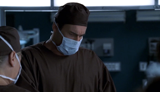 Charmed-Online-dot-NL-NipTuck4x01-0064.jpg