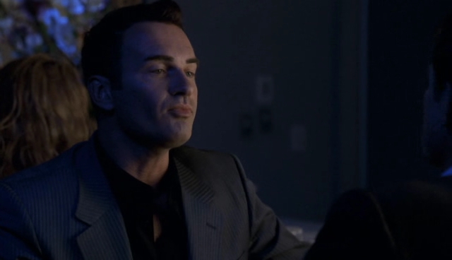 Charmed-Online-dot-NL-NipTuck4x01-0135.jpg