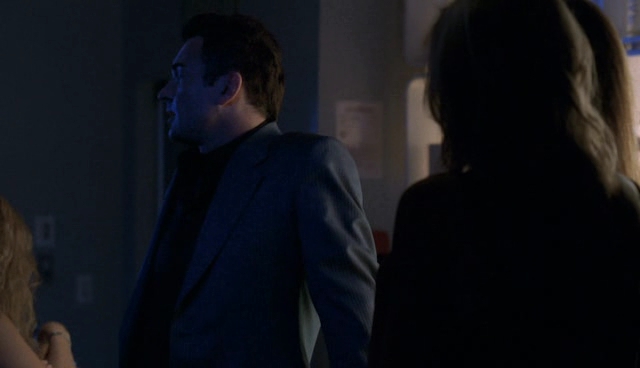 Charmed-Online-dot-NL-NipTuck4x01-0204.jpg